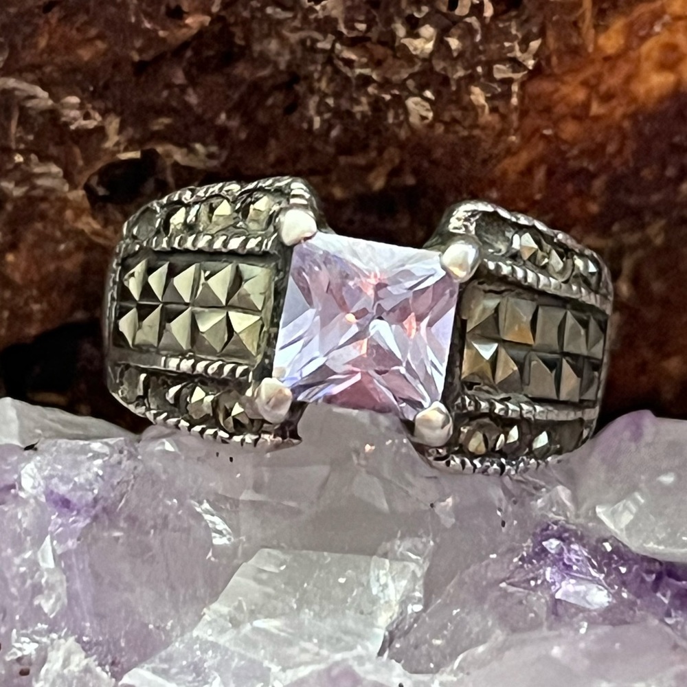 925 Amethyst and Marcasite Ring